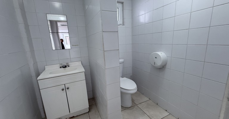 Caya Punta Brabo Commercial Unit