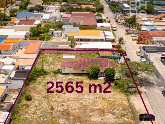 Schotlandstraat 24 - Property Land 2565m2