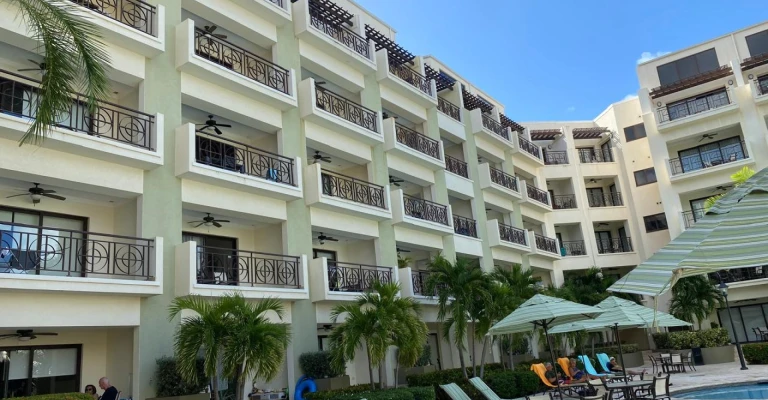 Palmaruba 2 Bedroom Condo