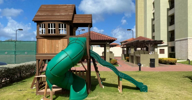 Palmaruba 2 Bedroom Condo
