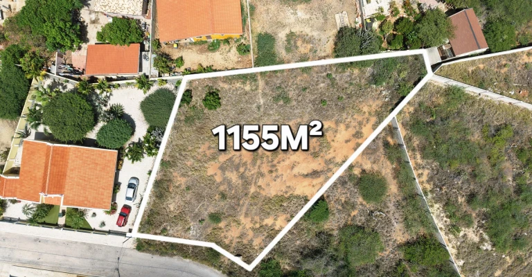 Pavia 1155 m2, property in Aruba