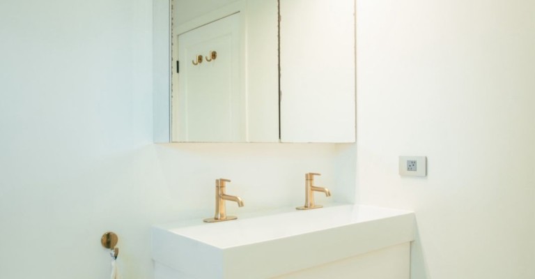 Sophisticated Modern Home