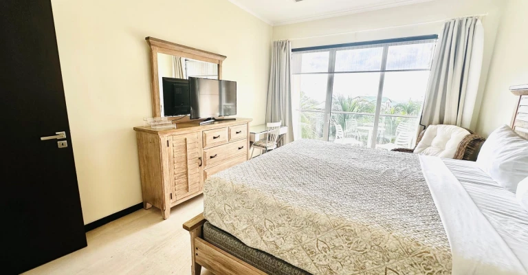 Le Vent Condo