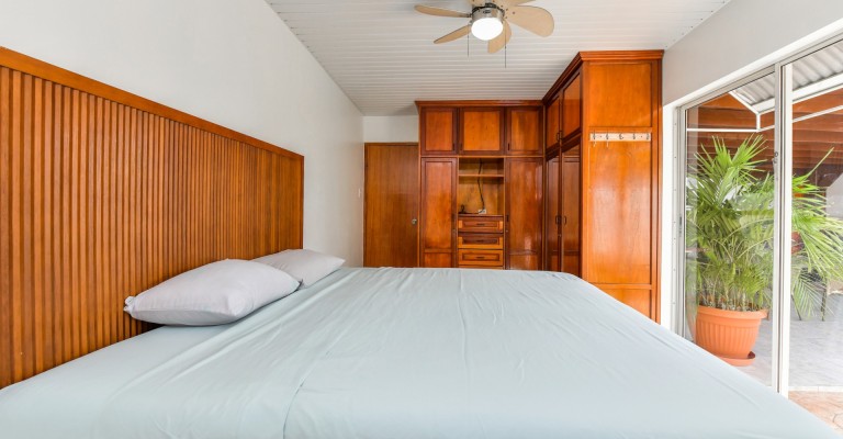 Strea 4, Tarabana Residence