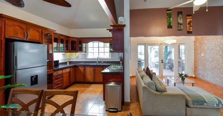 Strea 4, Tarabana Residence