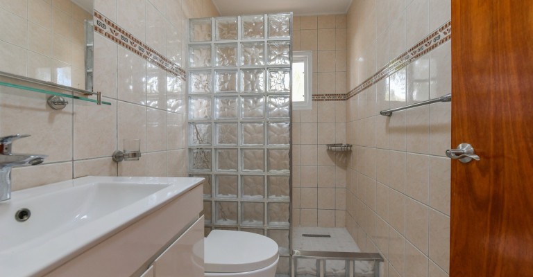 Strea 4, Tarabana Residence