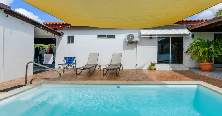 Charming Property with 2 Apartments in Tarabana Residence