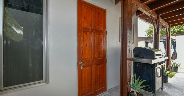 Strea 4, Tarabana Residence