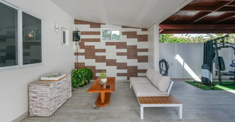 Charming Property with 2 Apartments in Tarabana Residence