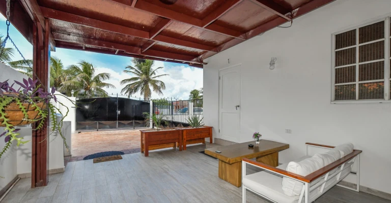 Charming Property with 2 Apartments in Tarabana Residence