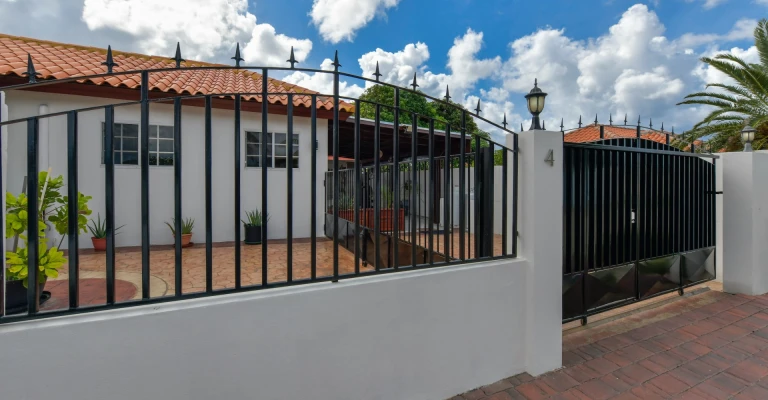 Charming Property with 2 Apartments in Tarabana Residence