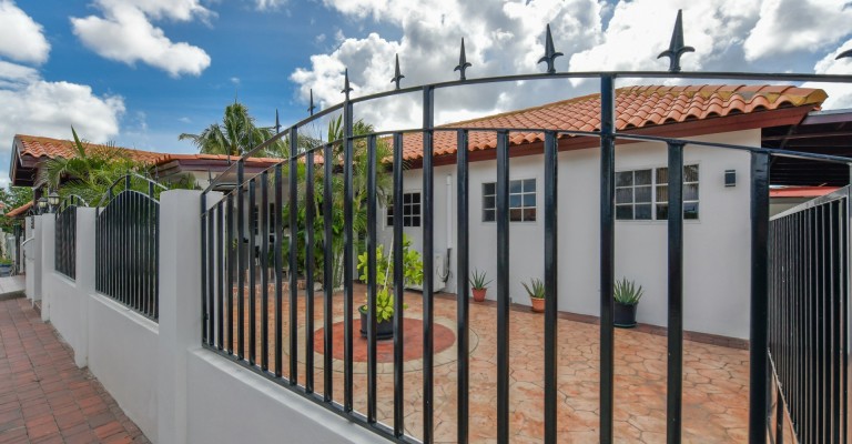 Strea 4, Tarabana Residence