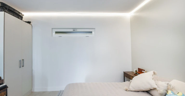 Acqua Condo 221