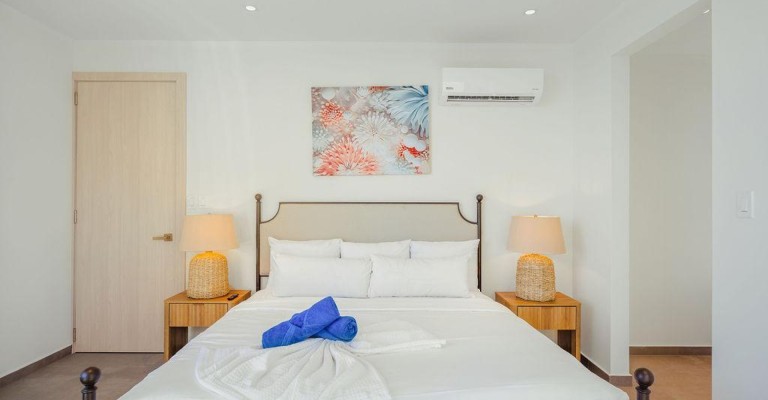 The Reef Condominium