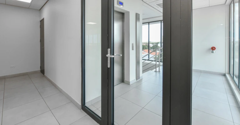 Elleboogstraat 11