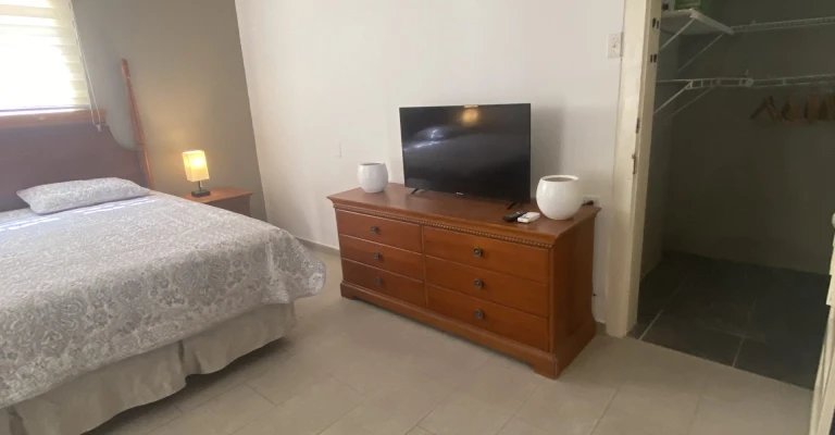 Spacious apartment in Oranjestad