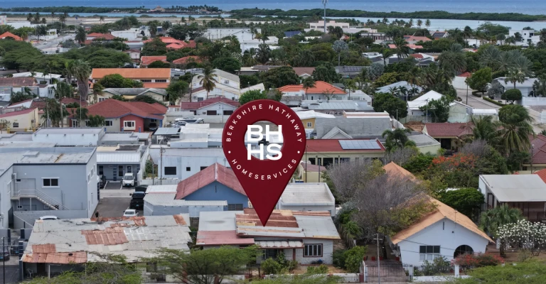 Guido Gazellestraat 4A, property in Aruba