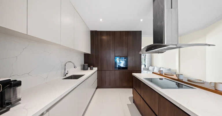 Modern 3 Bedroom Home in Opal, photo 11
