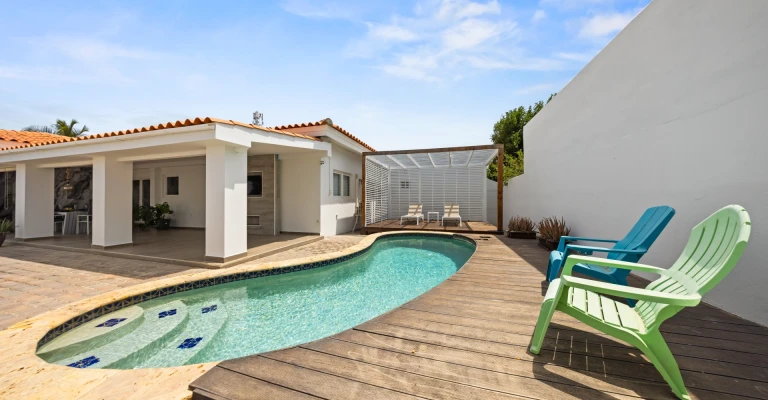 Modern 3 Bedroom Home in Opal, photo 9