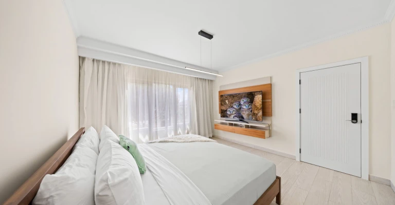 Modern 3 Bedroom Home in Opal, photo 12