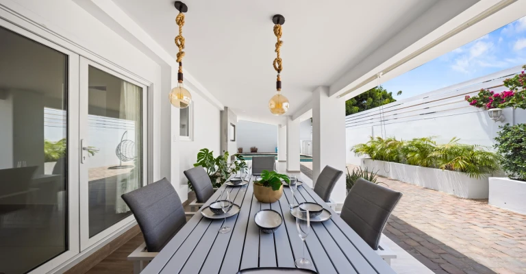 Modern 3 Bedroom Home in Opal, photo 25