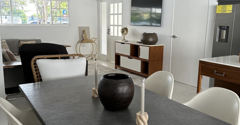 3 bedroom home and apartment